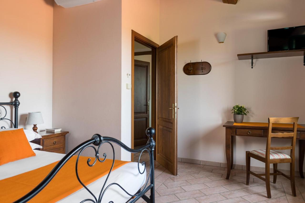 Residence Serristori Castiglion Fiorentino Buitenkant foto