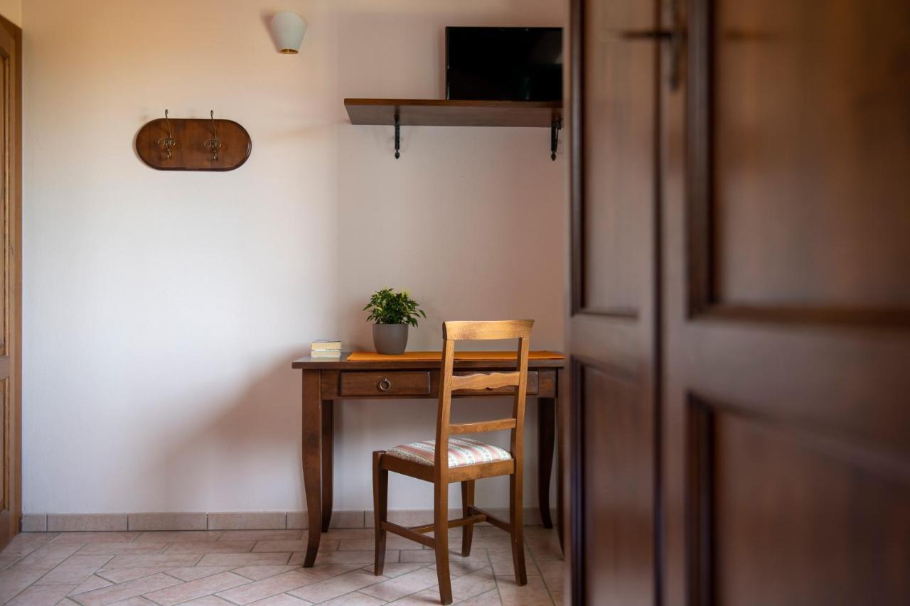 Residence Serristori Castiglion Fiorentino Buitenkant foto