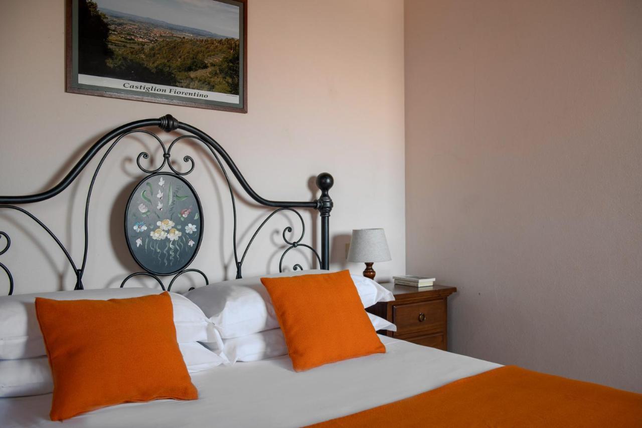 Residence Serristori Castiglion Fiorentino Buitenkant foto