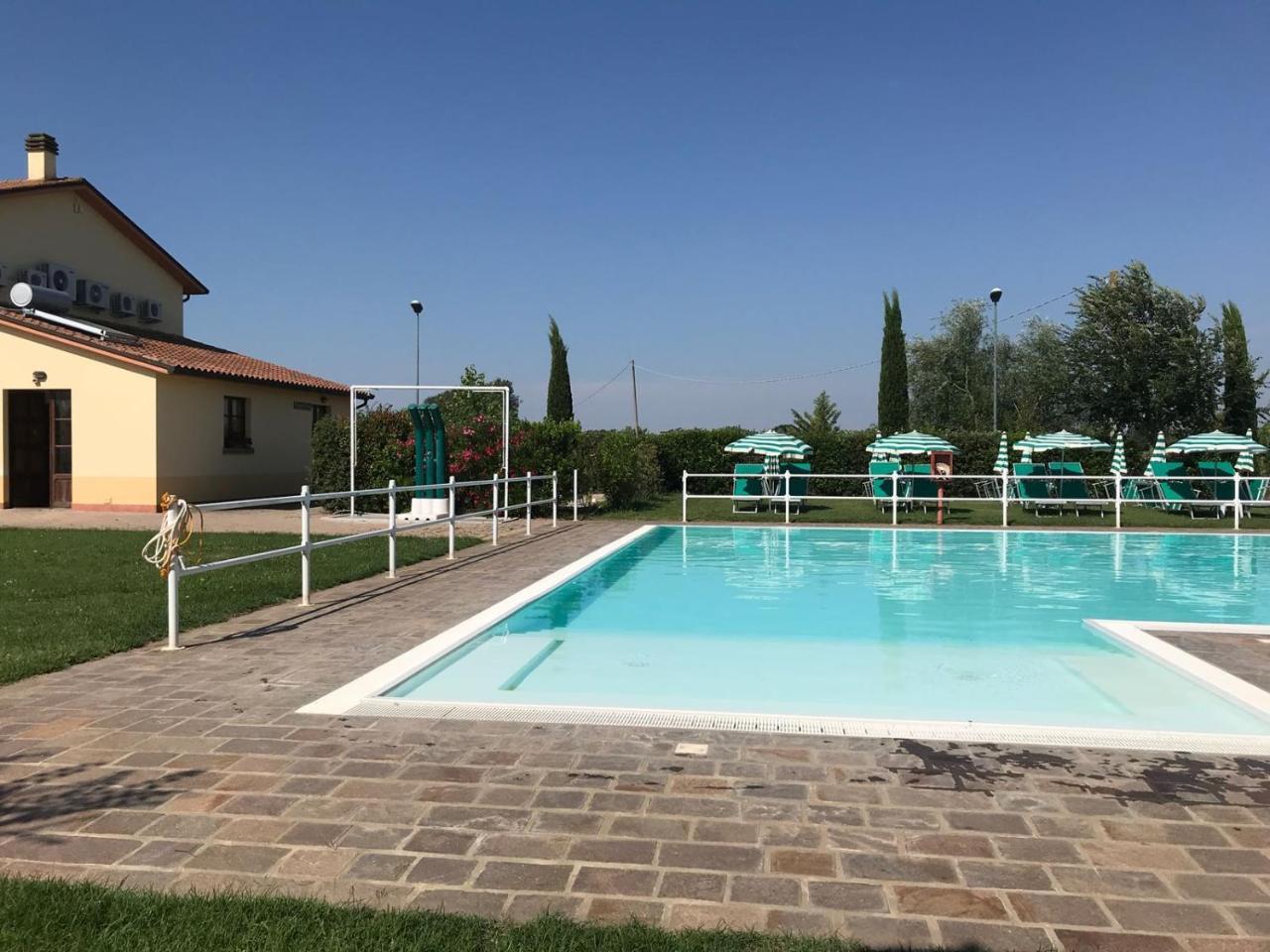 Residence Serristori Castiglion Fiorentino Buitenkant foto